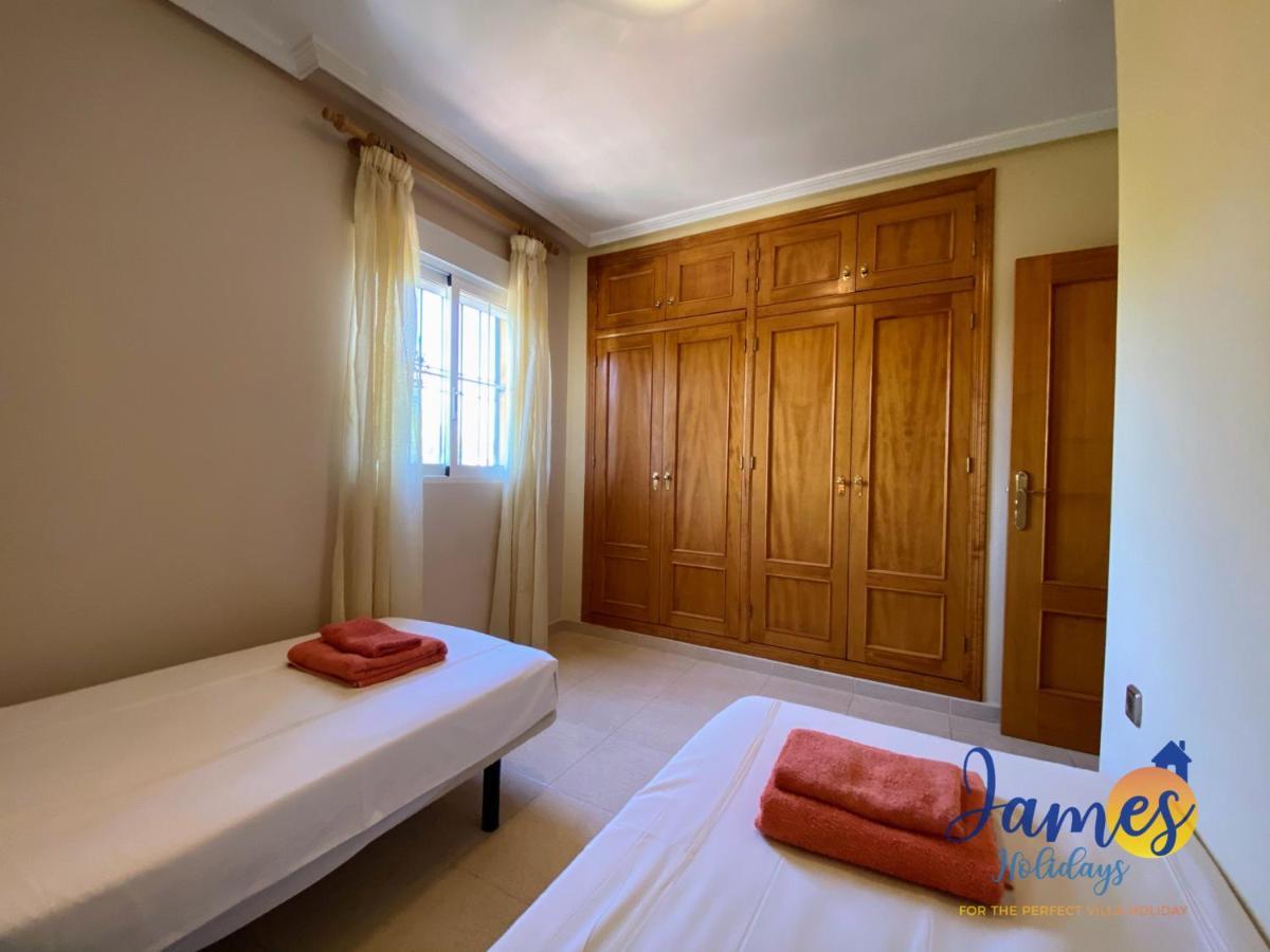 Playa Golf R5 1St Floor Apartment With Comm Pool P248 Орихуела Екстериор снимка